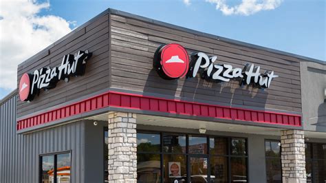 It is the fourth largest pizza delivery restaurant chain in the United States, with headquarters in the Louisville, Kentucky and Atlanta, Georgia metropolitan areas. . Pizza hut open